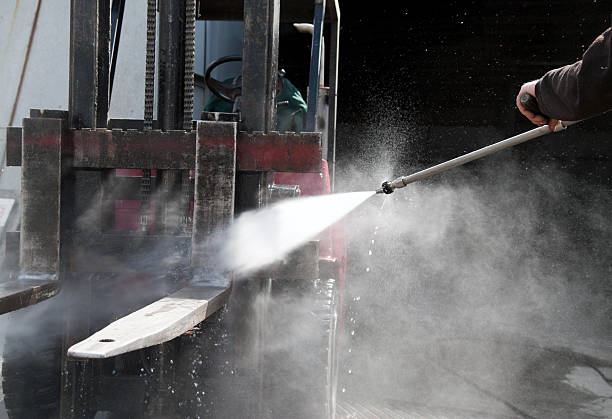 Best Roof Washing  in Ocala Estates, FL
